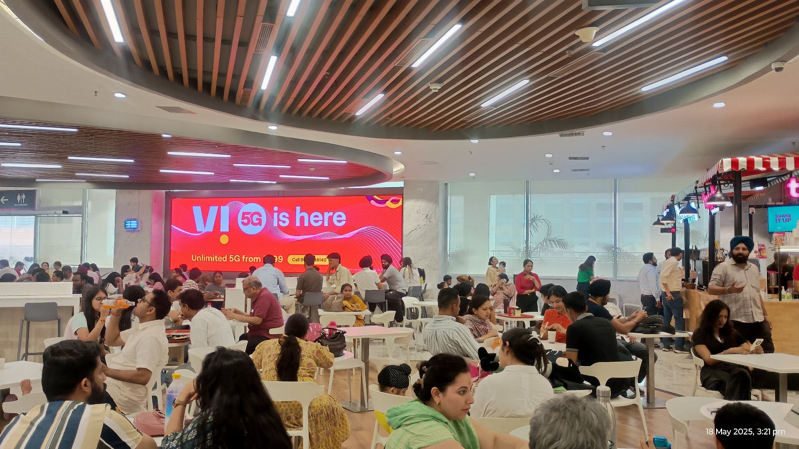 Elante Mall — Digital screen at FOOD COURT 3rd Floor — Mall Branding in Chandigarh