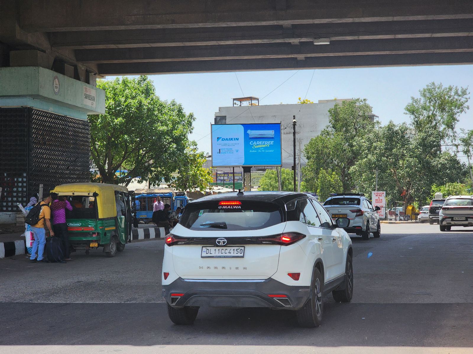Sector 18 Housing Board Chowk /Madhya Marg Road /Elante Mall — LED Screen in Panchkula