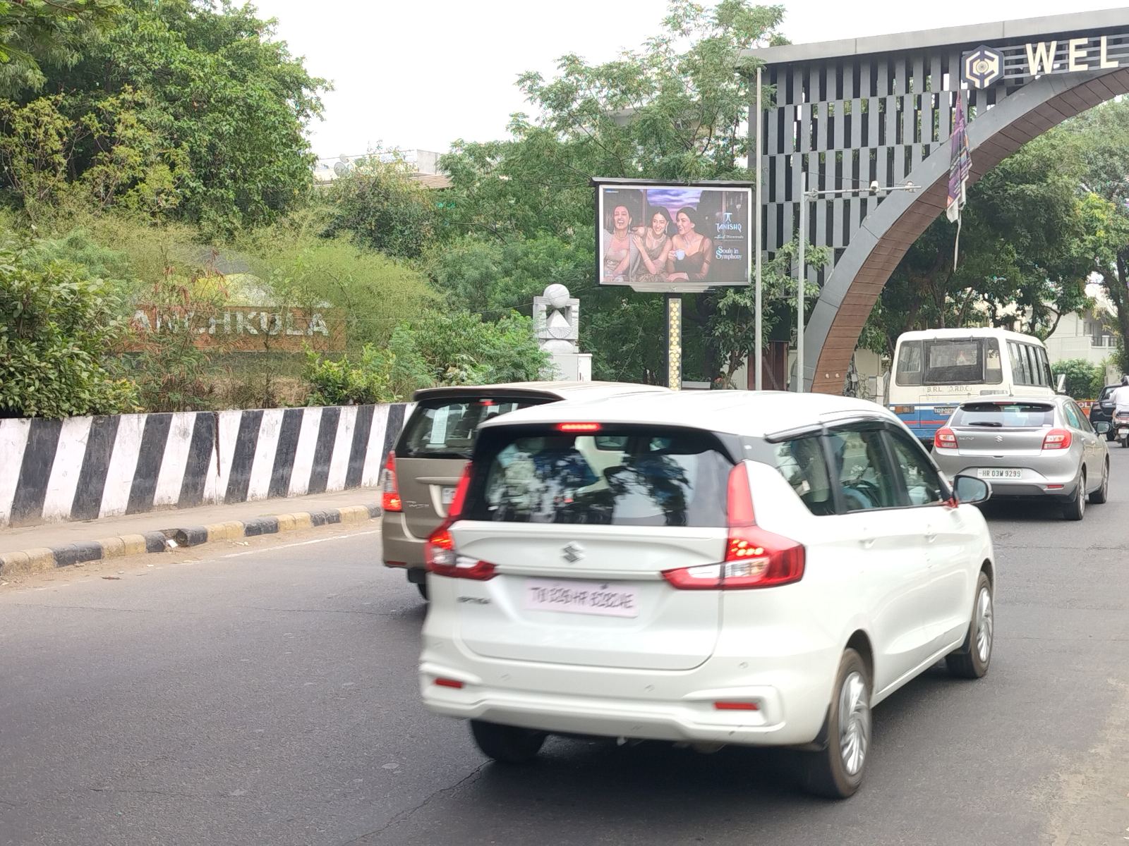 Sector 20 Main Market gateway of Sector 20 & Peer Muchalla Residential and commercial Hubs — LED Screen in Panchkula