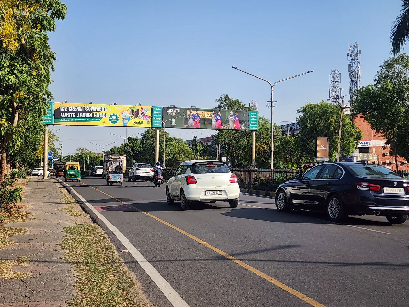 Sector-3, 21 Golf Course — Unipole in Panchkula
