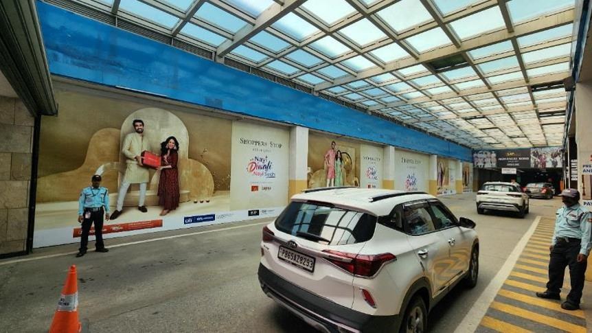 Elante Mall — Set of 5 Parking Entry Billboards at Gate no-3 — Mall Branding in Chandigarh