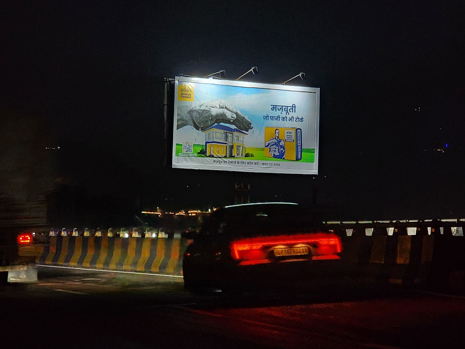 Parwnoo Apple Mandi Facing Chandigarh — Unipole in Parwanoo