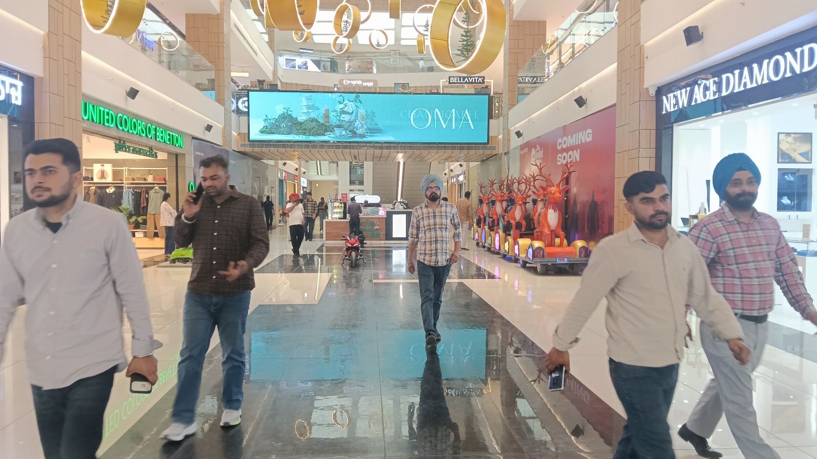 First Floor facing Lift — Mall Branding in Mohali