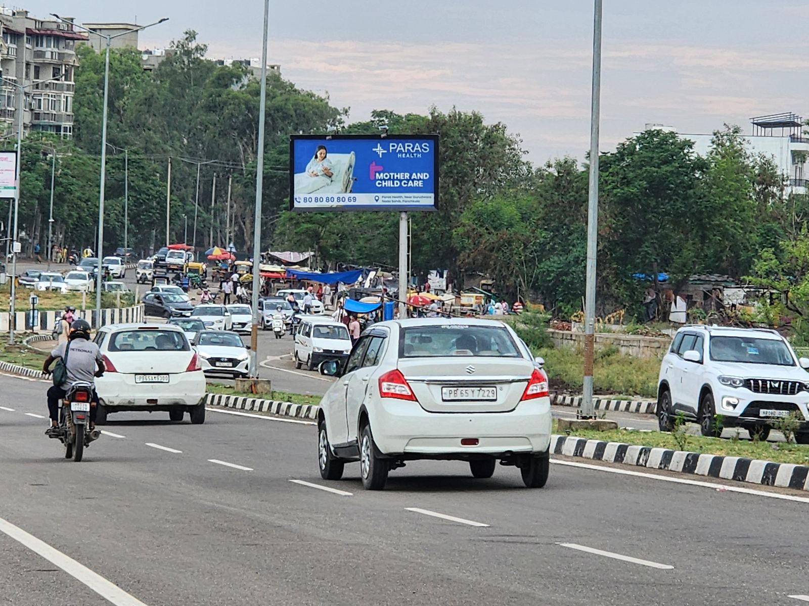 Panchkula Near Toll Plaza towards Barwala / Yamuna Nagar facing Sunlit Urbana / Eldeco Aranya — Unipole in Panchkula